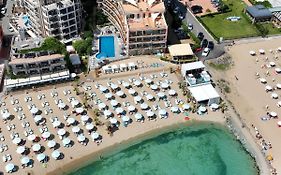 Beachfront Apartments By Marty'S